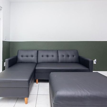 One Bedroom Apartment - With Parking & Balcony - Heart Of Wynwood Miami Kültér fotó