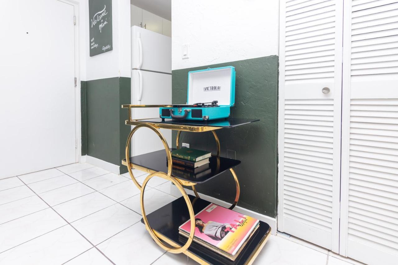 One Bedroom Apartment - With Parking & Balcony - Heart Of Wynwood Miami Kültér fotó