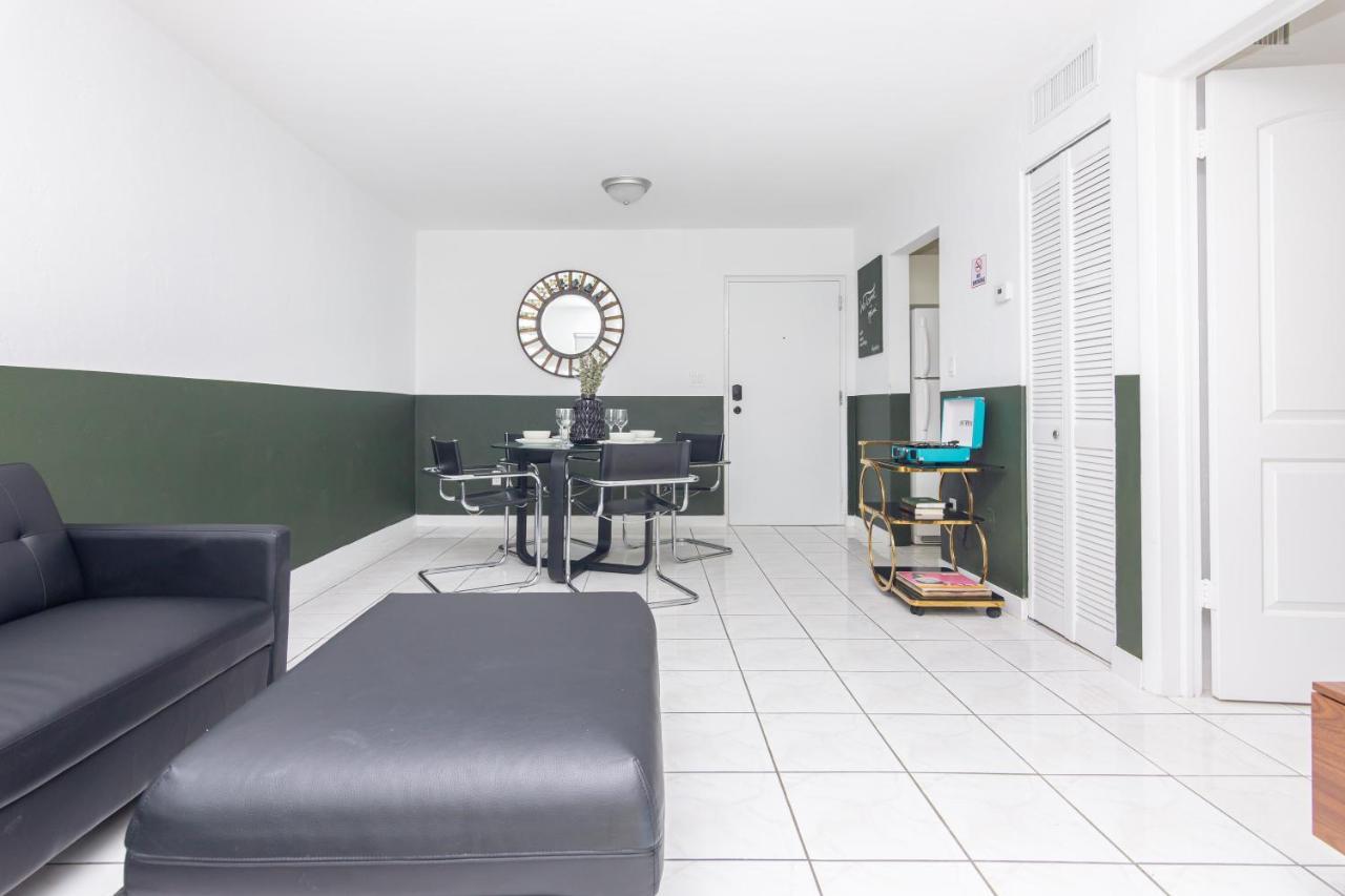 One Bedroom Apartment - With Parking & Balcony - Heart Of Wynwood Miami Kültér fotó