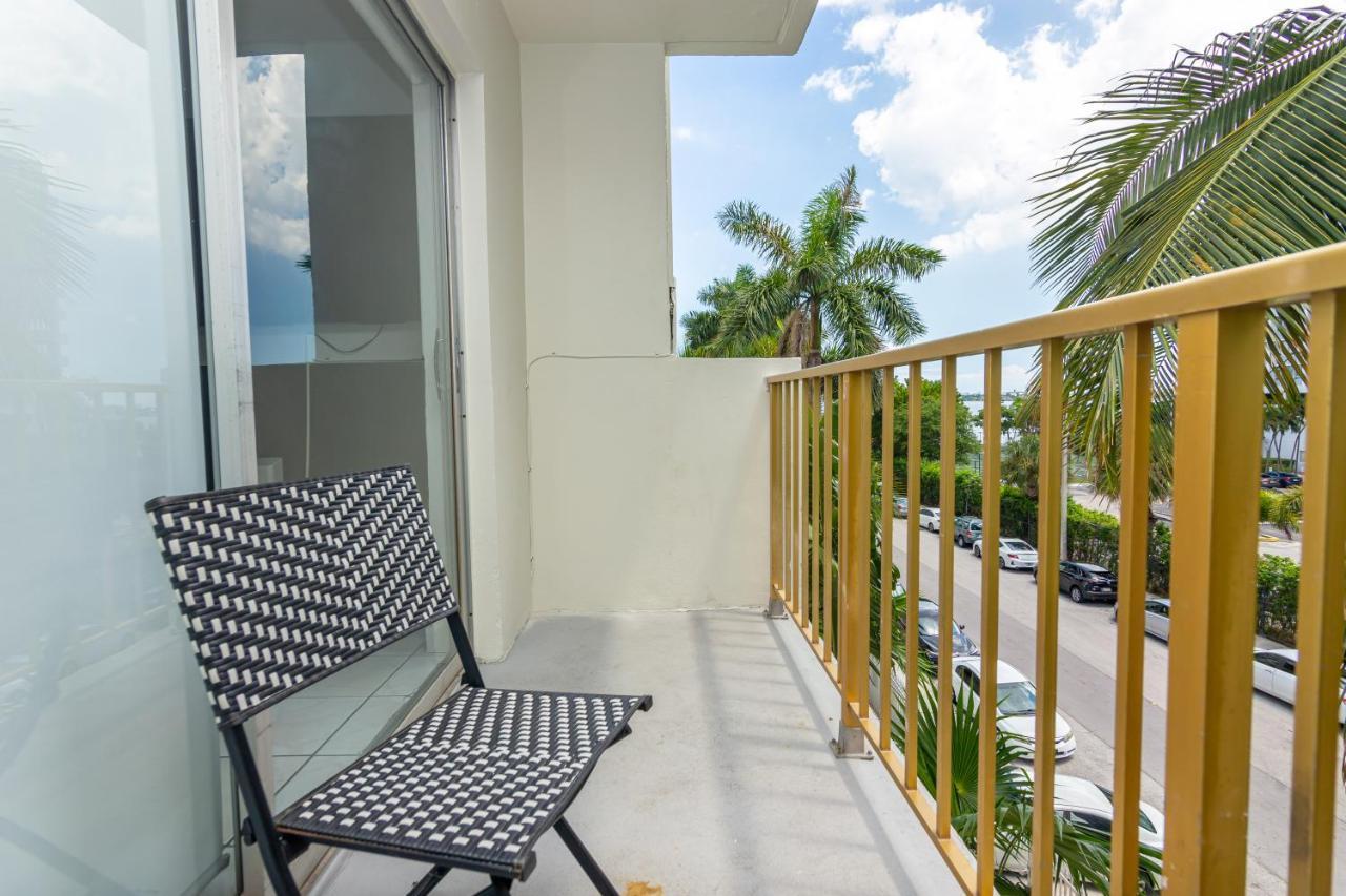 One Bedroom Apartment - With Parking & Balcony - Heart Of Wynwood Miami Kültér fotó